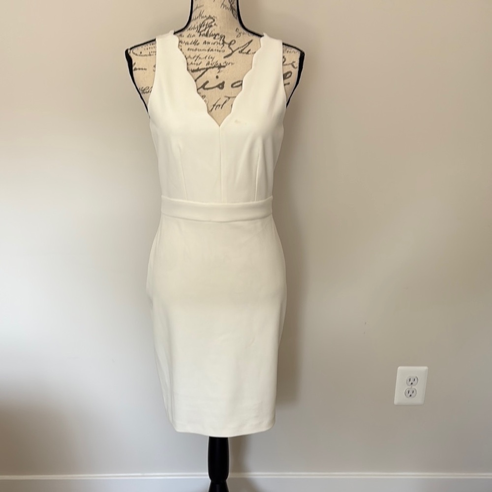CeCe White Sleeveless Dress